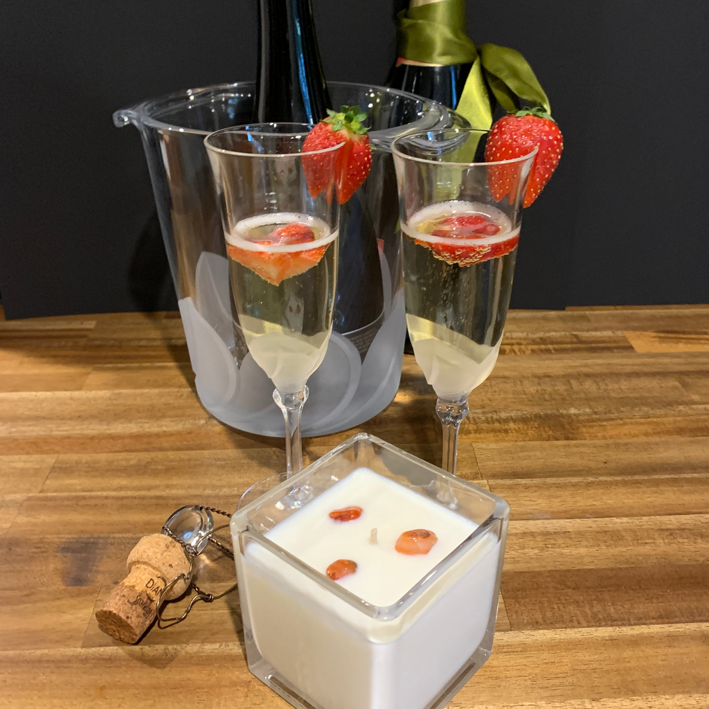 Sparkling Strawberry Soy Wax Candle - Cube Medium